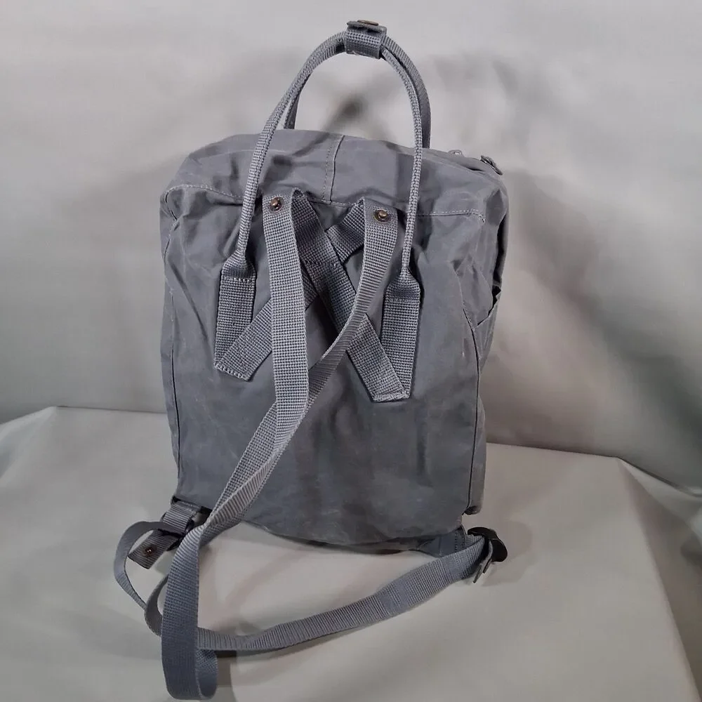 Fjallraven Kanken Backpack Graphite Grey Water Resistant Daypack 16L 23510